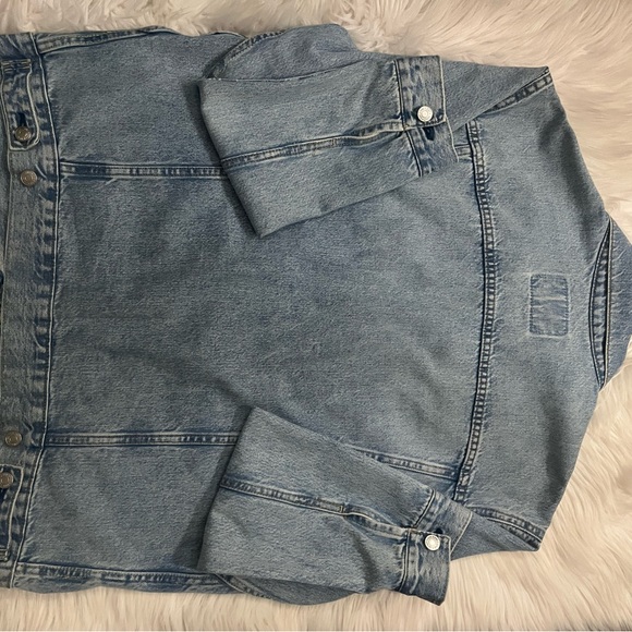 Zara Classic Blue Denim Jacket - Picture 6 of 7